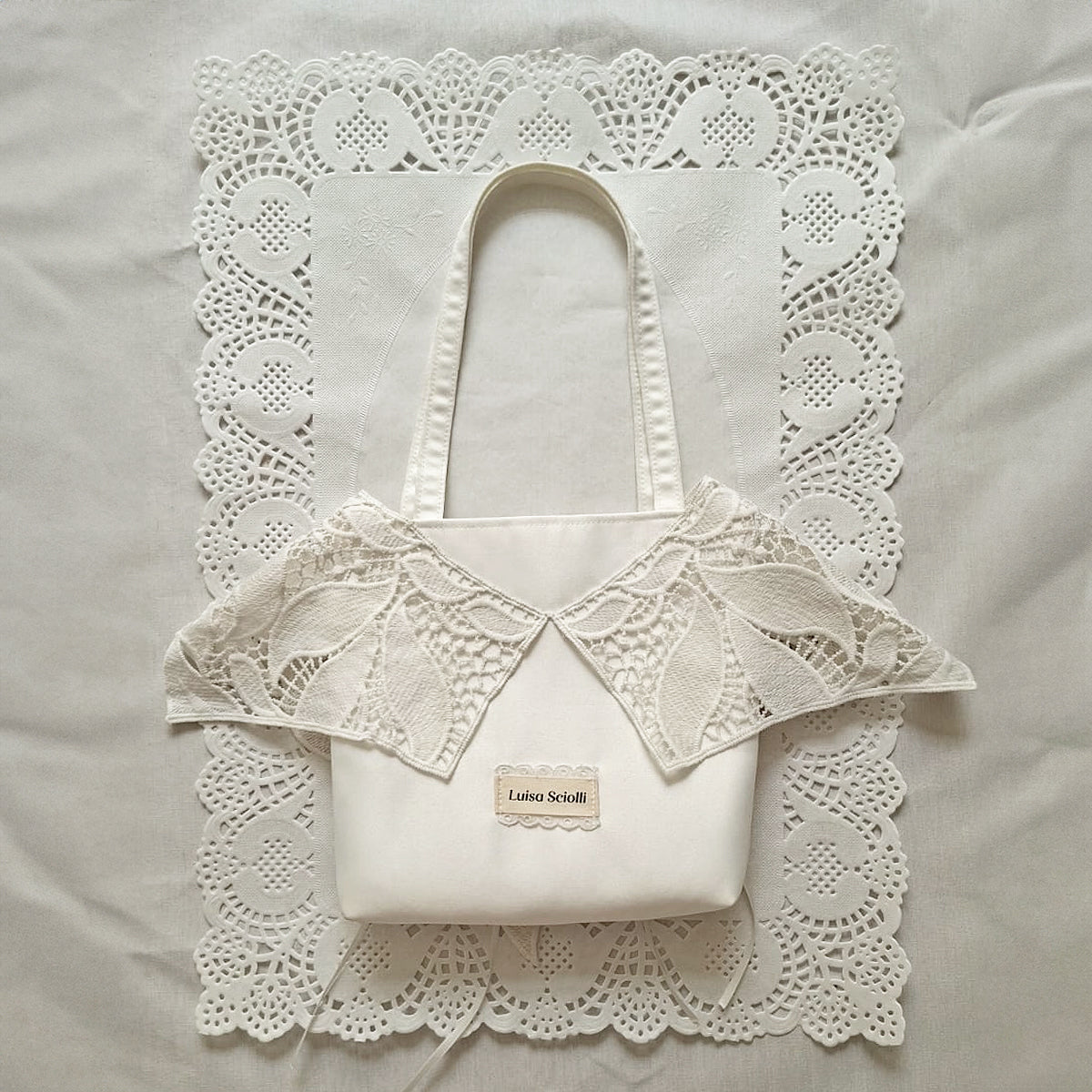 Heirloom Mini Handbag 02 Porcelain